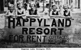 Happyland Resort on Magician Lake (Dowagiac)