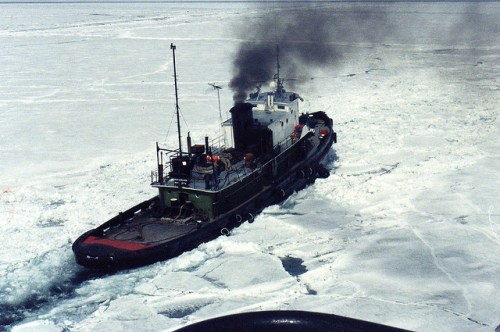 Tug John Selvick in Bay Ship Canal