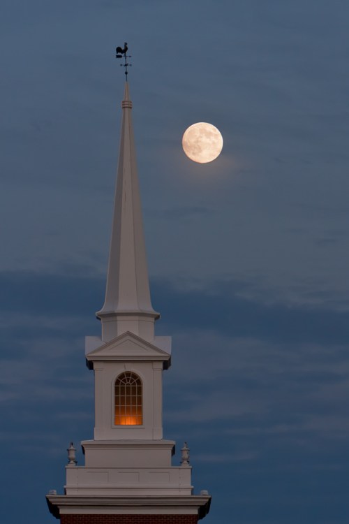 Church of the Hunter's Moon