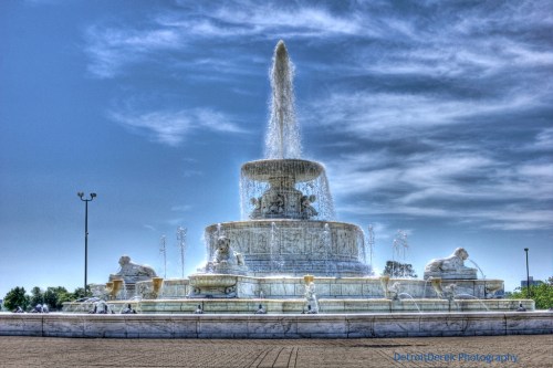 A Cheat, A Liar, a Cad, But A Damn Fine Fountain, photo by Derek Farr