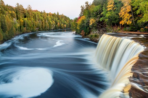 Upper Tahquamenon Falls