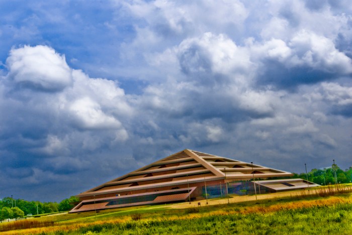Steelcase Pyramid Grand Rapids Data Center