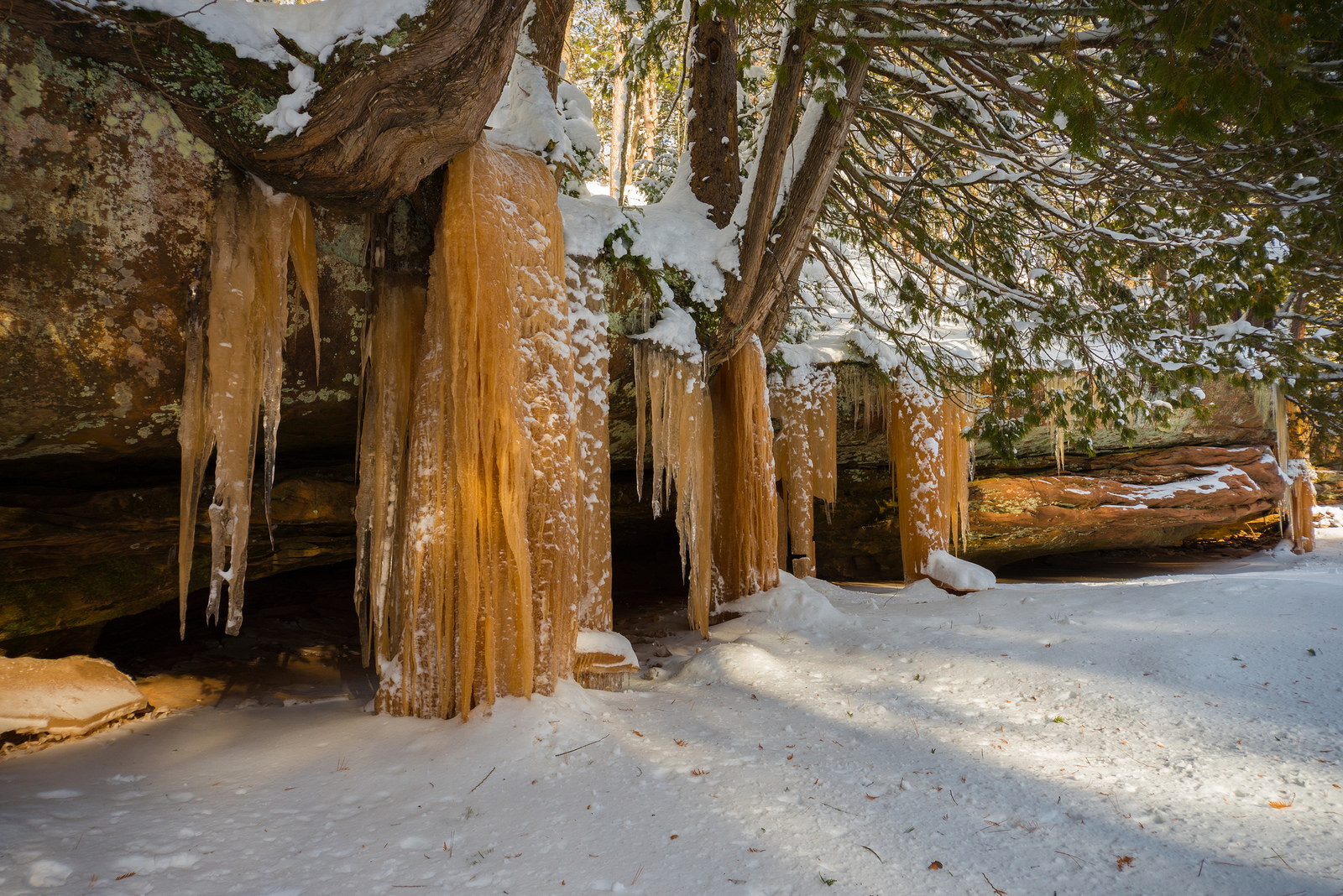 Ice Curtains on the Baltimore River