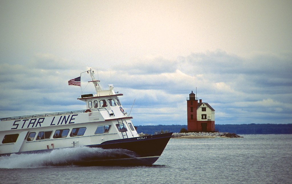 Ferry & lighthouse