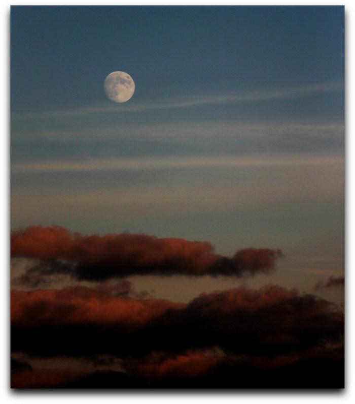 hunters-moon-october