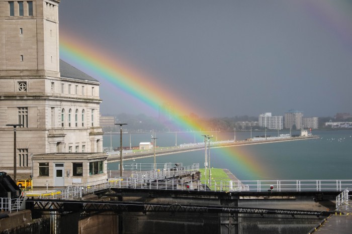 rainbow-at-the-soo-locks