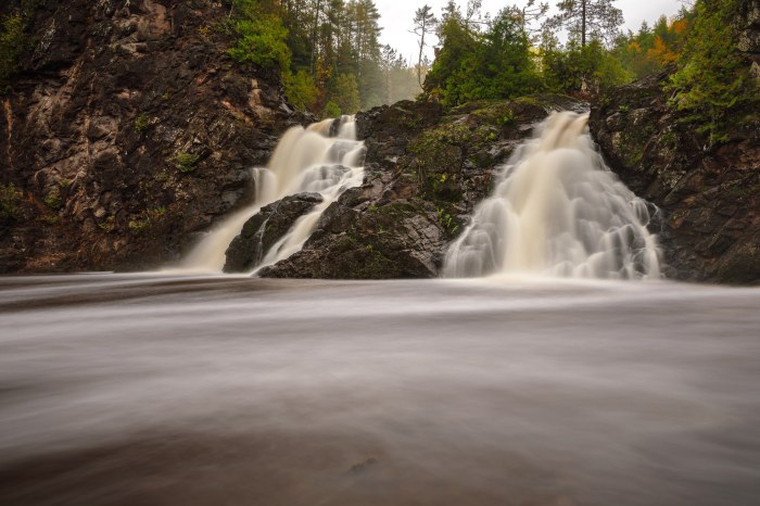 saxon-falls-on-the-montreal-river-by-marty-hogan