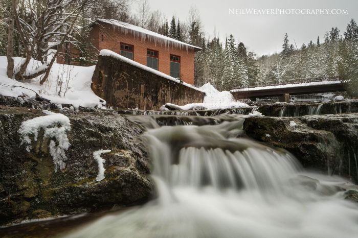 below-au-trail-falls