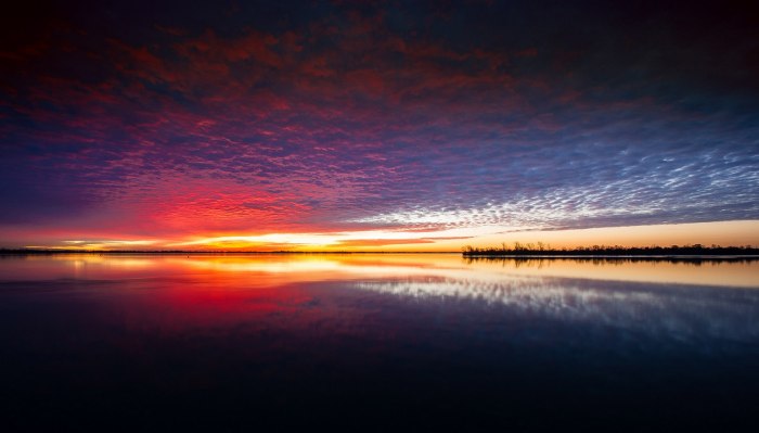 wyandotte-waterfront-nuclear-sunrise