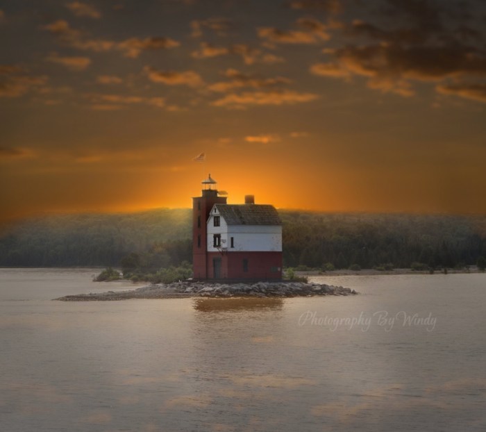 Lighthouse by Windy