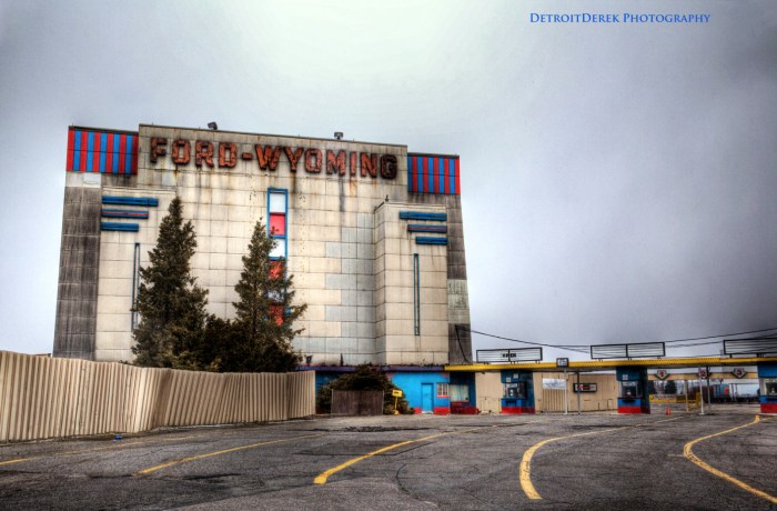 Off Season by Derek Farr