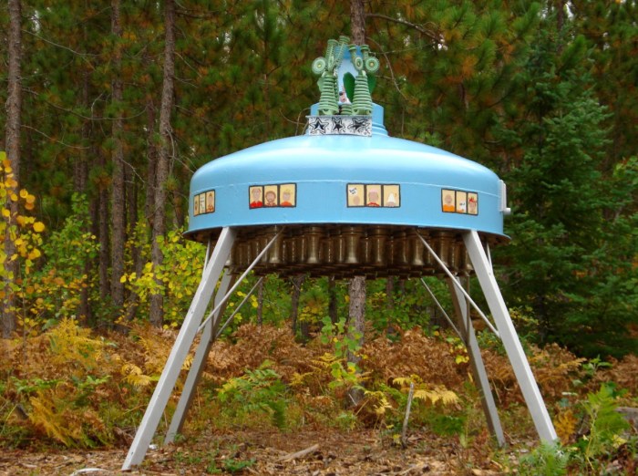 Lakenenland UFO by Kristina_5