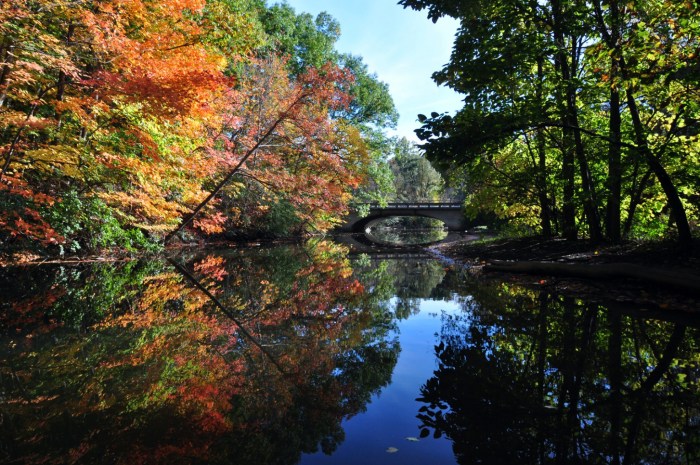 Newburgh Bridge by River Wanderer