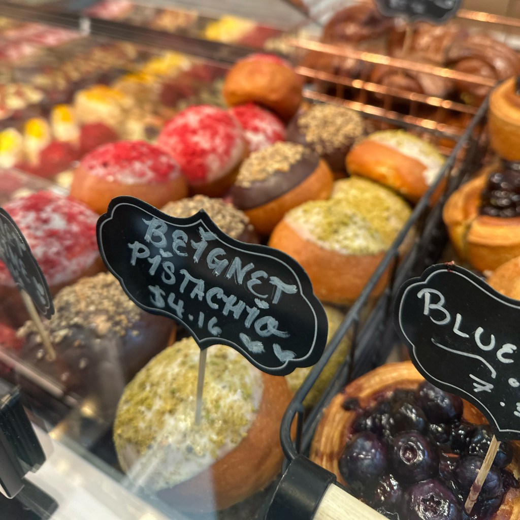 Beignet Pistachio at Canelle by Andrew McFarlane