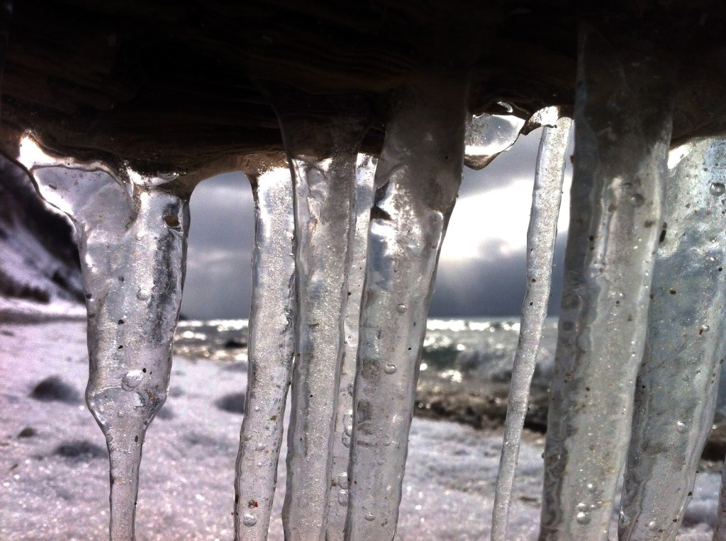 Fortress of Iciclitute by Andrew McFarlane